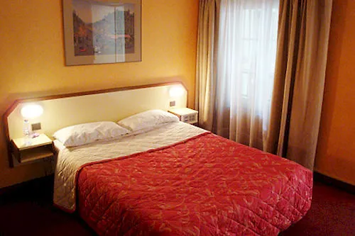 Marmotel Etoile Párizs 3*,  Franciaország